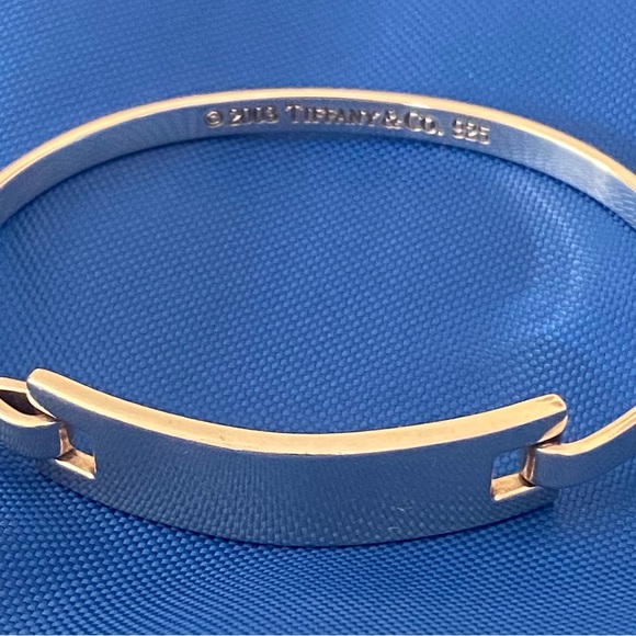Rare and authentic Tiffany & Co. ID bracelet! - Picture 10 of 12